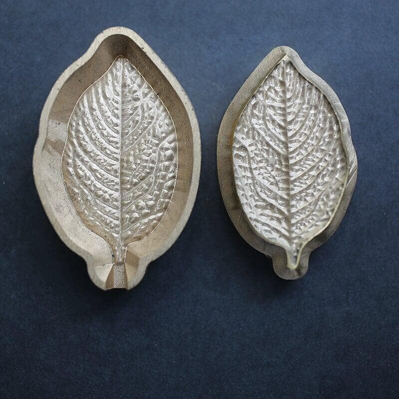 Cast Metal Hat Making Mould
